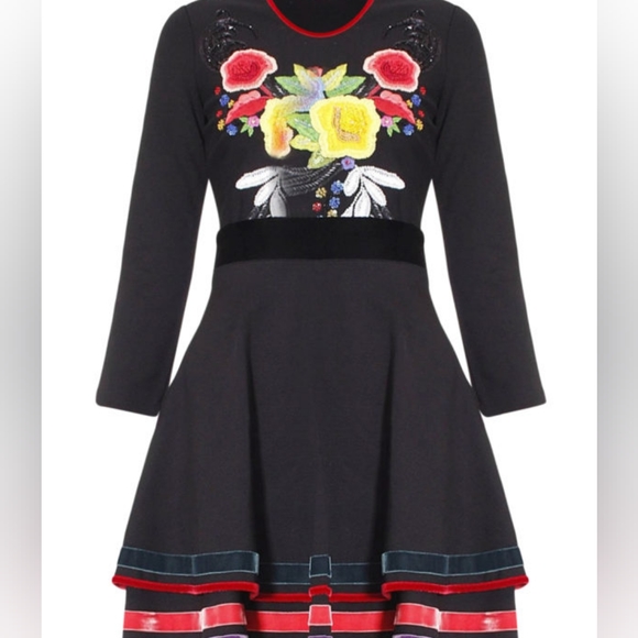 Just Cavalli Dresses & Skirts - Just Cavalli Black Floral Embroidered Dress sz 40